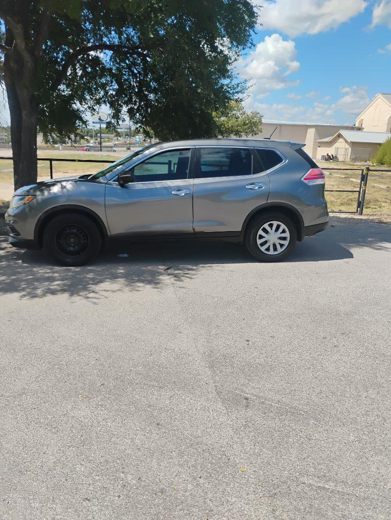 Nissan Rogue  2015