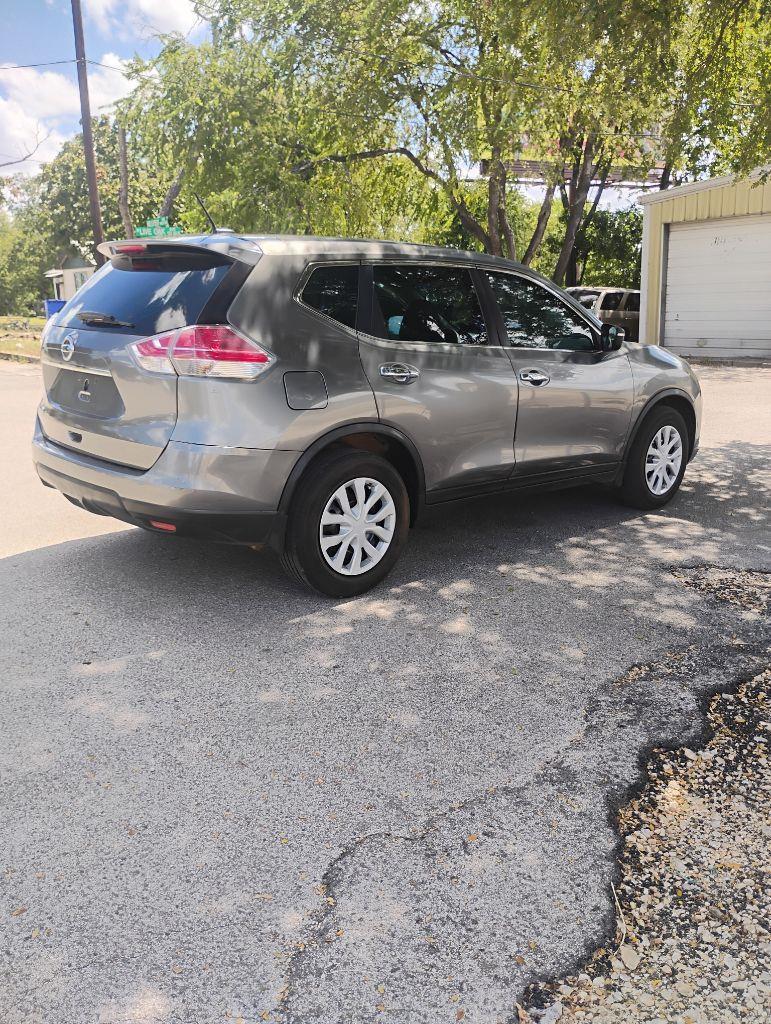 Nissan Rogue  2015