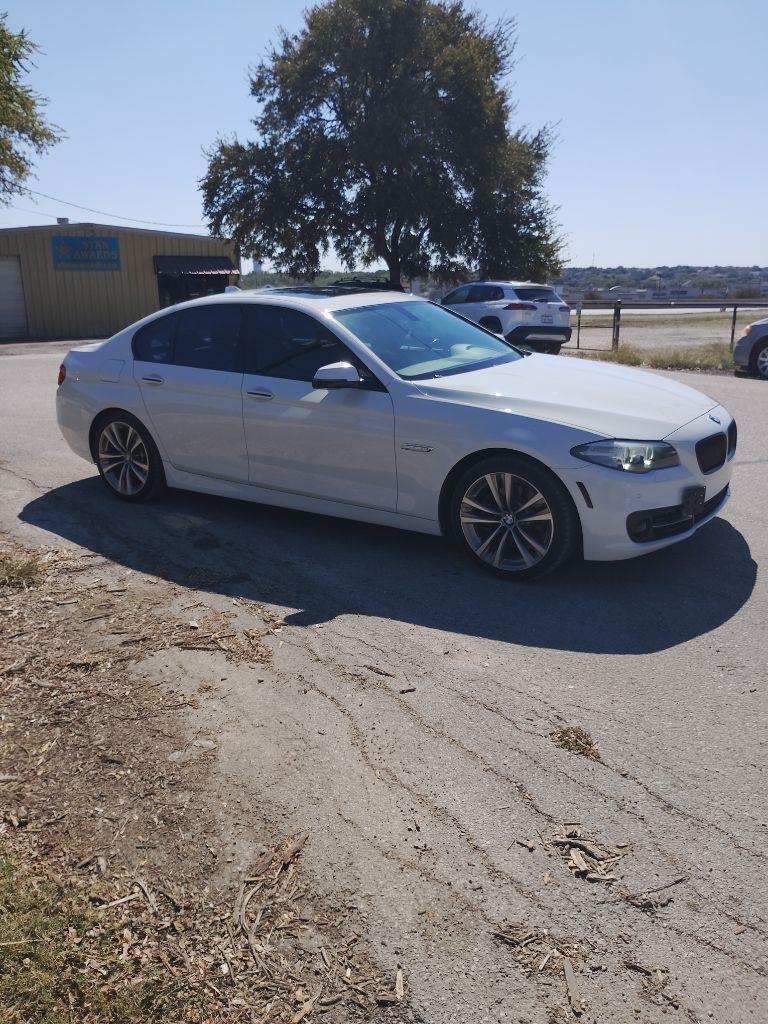BMW 5-Series  2016
