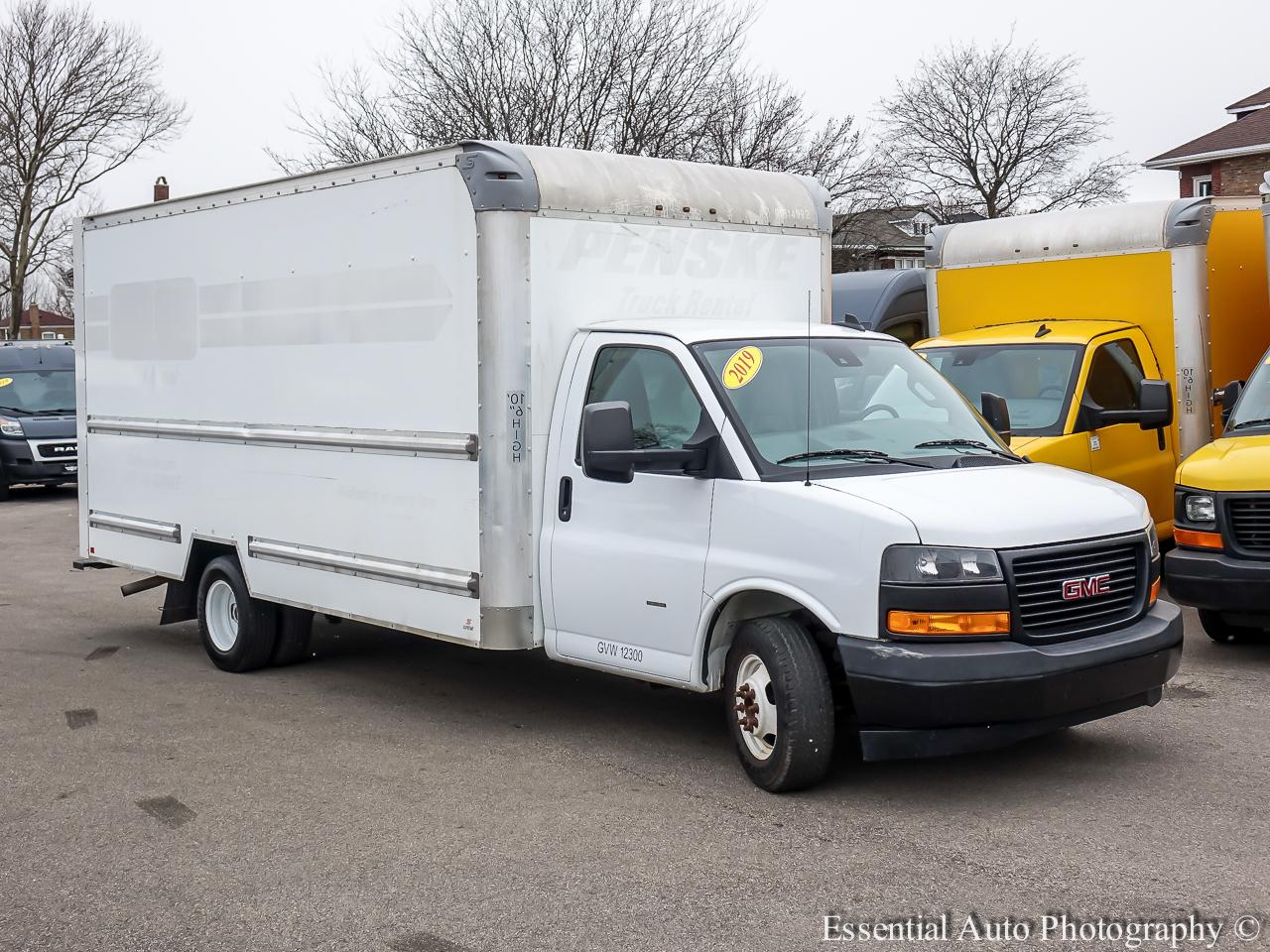 GMC Savana G3500 177 in. 2019