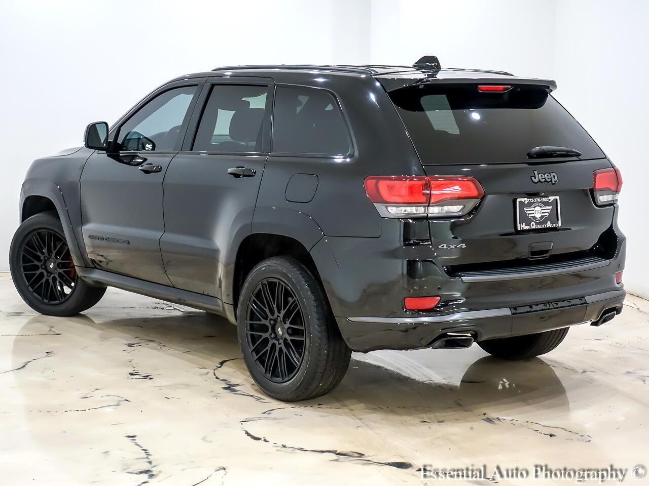 2018 Jeep Grand Cherokee Overland photo 8