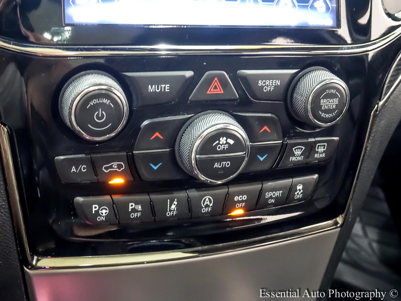 2020 Jeep Grand Cherokee High Altitude photo 24