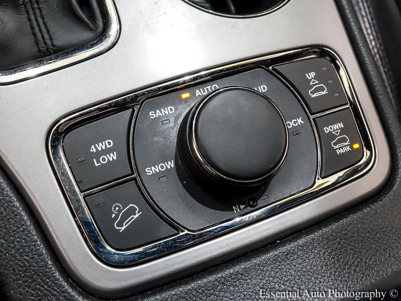 2020 Jeep Grand Cherokee High Altitude photo 25