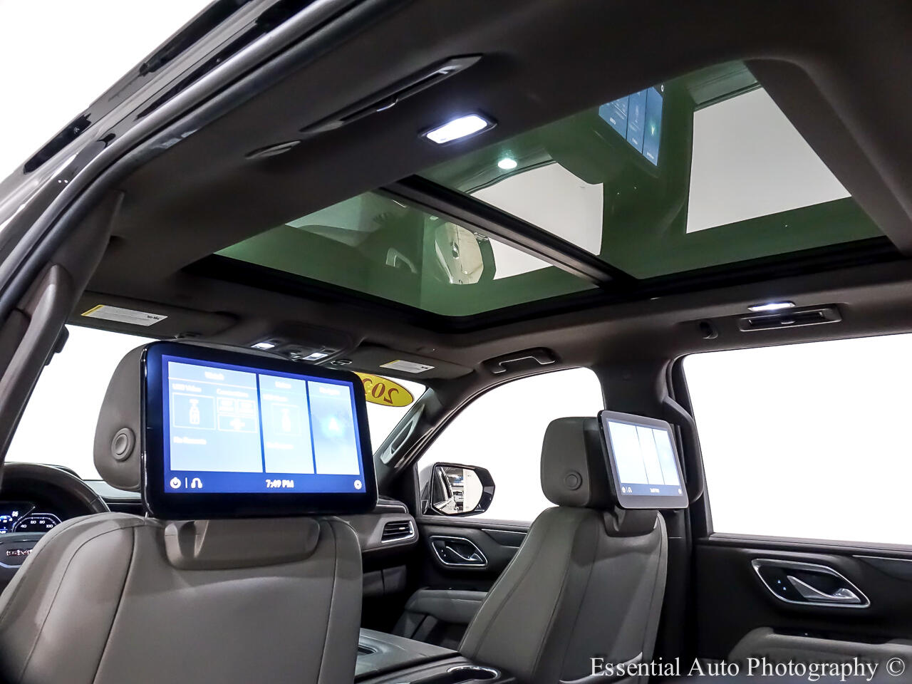 2021 Gmc Yukon SLT photo 16