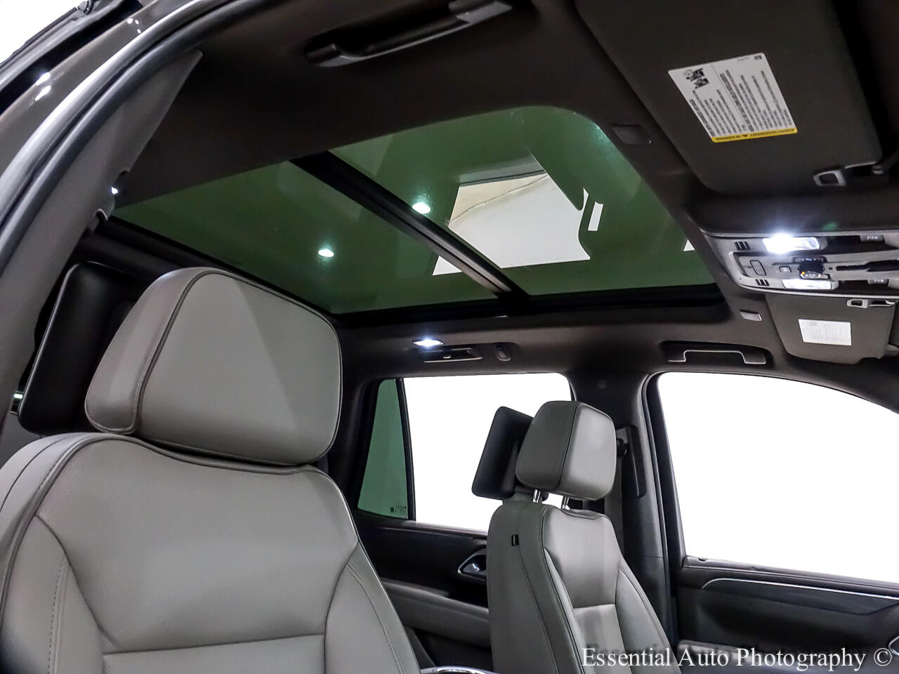 2021 Gmc Yukon SLT photo 33