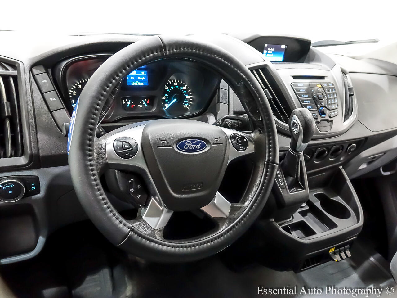 Ford Transit 250 Van Low Roof w/Sliding Pass. 148-in. WB 2019 Ford Transit 250 Van Low Roof w/Sliding Pass. 148-in. WB 2019