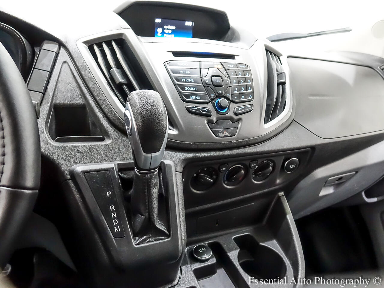 Ford Transit 250 Van Low Roof w/Sliding Pass. 148-in. WB 2019 Ford Transit 250 Van Low Roof w/Sliding Pass. 148-in. WB 2019