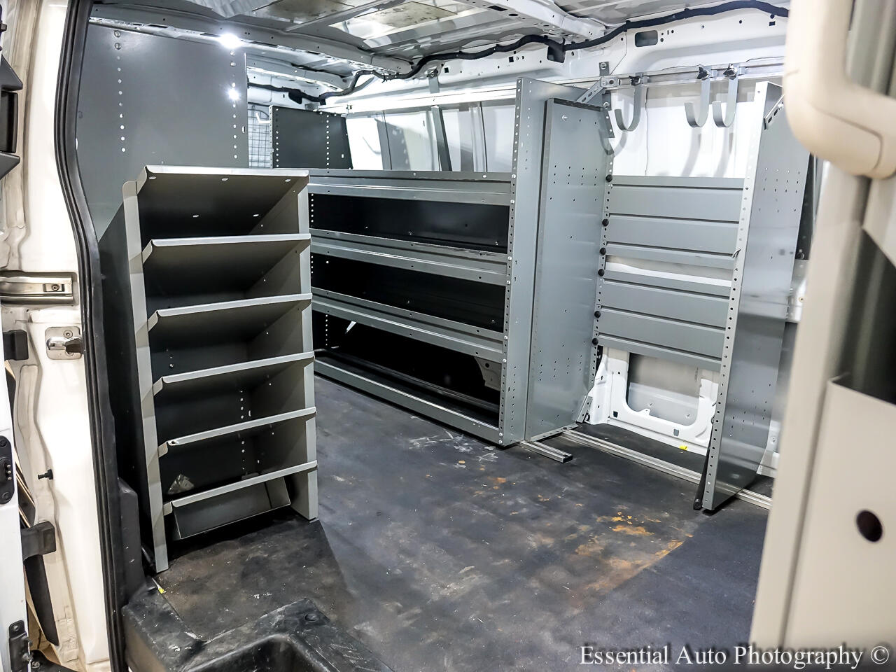 Ford Transit 250 Van Low Roof w/Sliding Pass. 148-in. WB 2019 Ford Transit 250 Van Low Roof w/Sliding Pass. 148-in. WB 2019