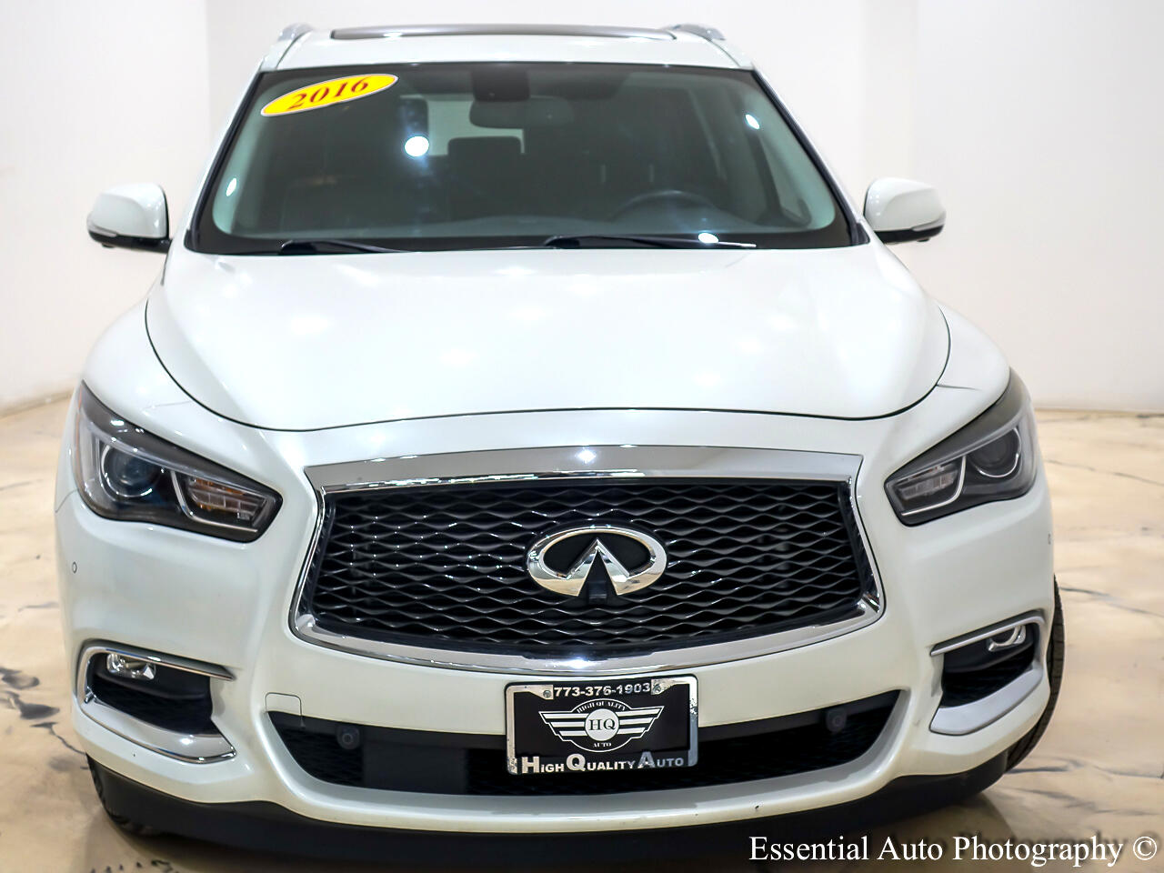 2017 Infiniti QX60 Base photo 4