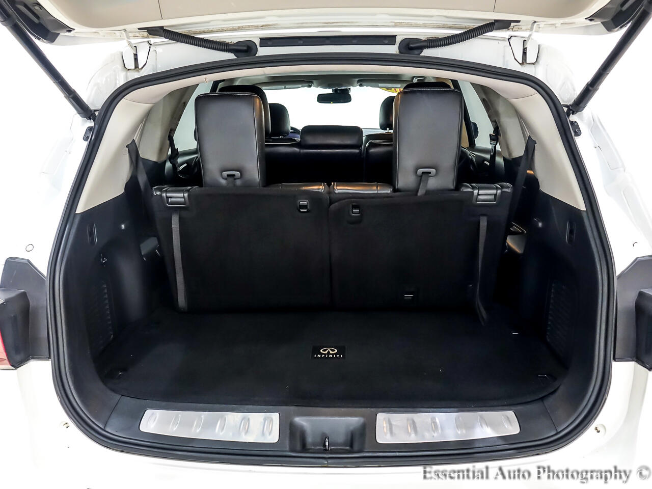 2017 Infiniti QX60 Base photo 29