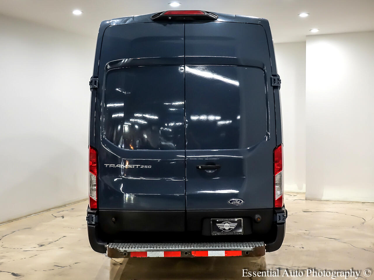 2019 Ford Transit Van photo 2