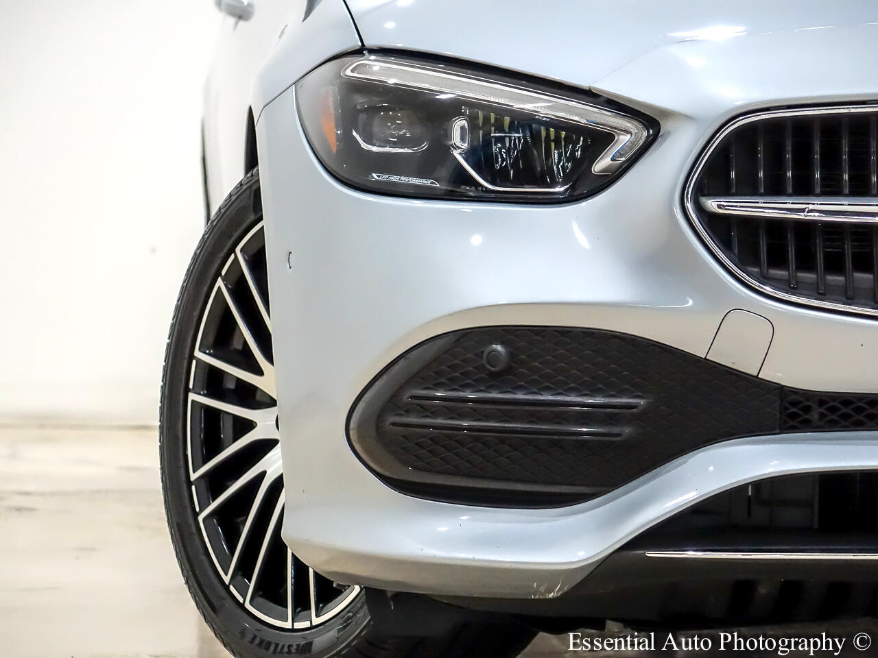 2022 Mercedes Benz C 300 4MATIC Sedan photo 5