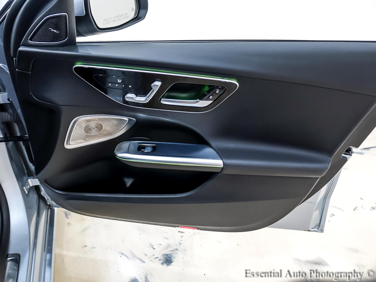 2022 Mercedes Benz C 300 4MATIC Sedan photo 33