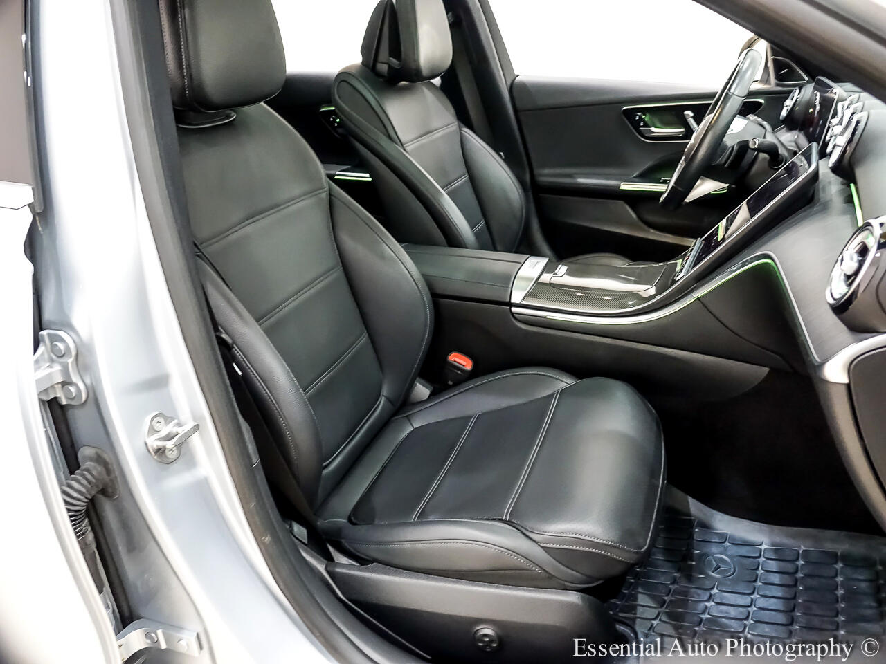 2022 Mercedes Benz C 300 4MATIC Sedan photo 34