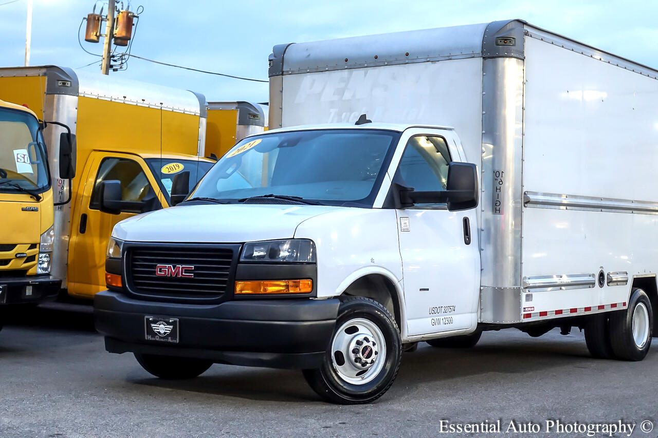 2021 Gmc Savana 3500 Cutaway photo 2