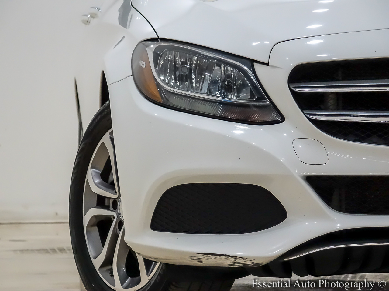 2017 Mercedes Benz C 300 4MATIC Sedan photo 6