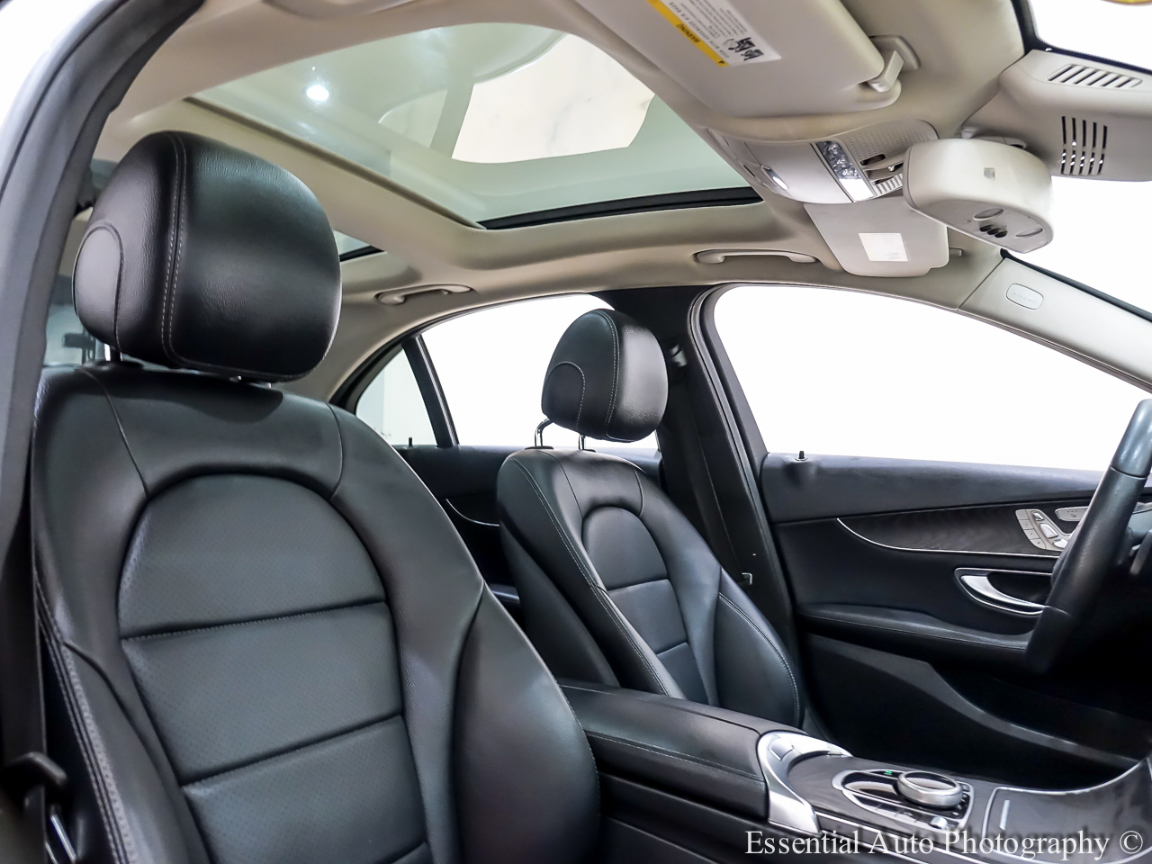 2017 Mercedes Benz C 300 4MATIC Sedan photo 33
