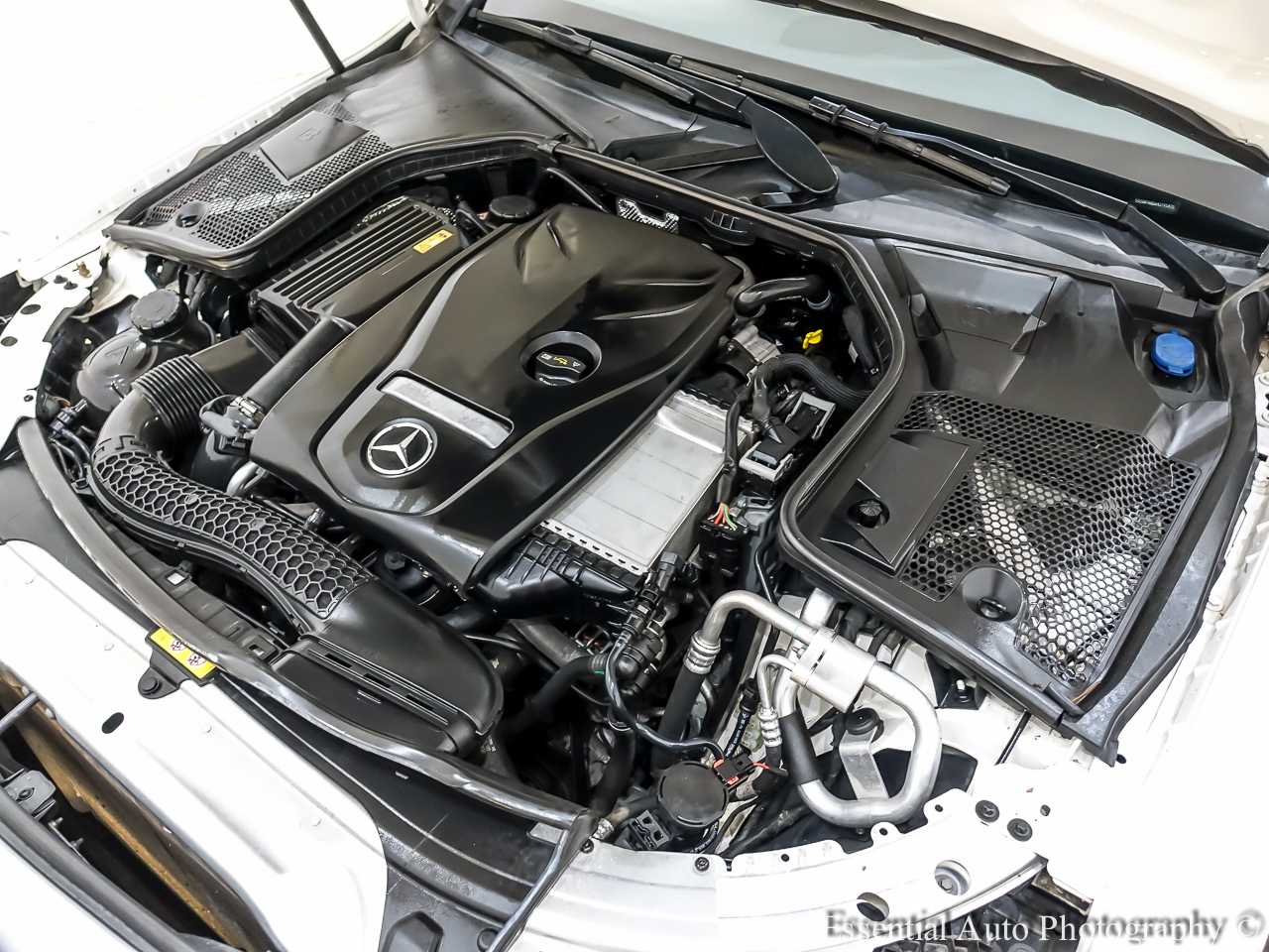 2017 Mercedes Benz C 300 4MATIC Sedan photo 35