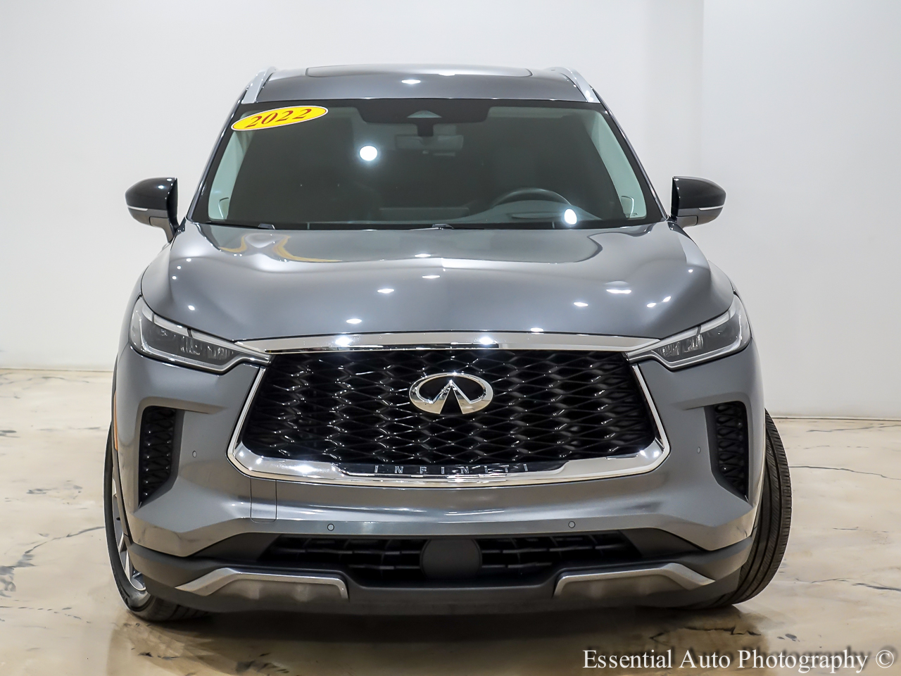 2022 Infiniti QX60 Luxe AWD photo 2