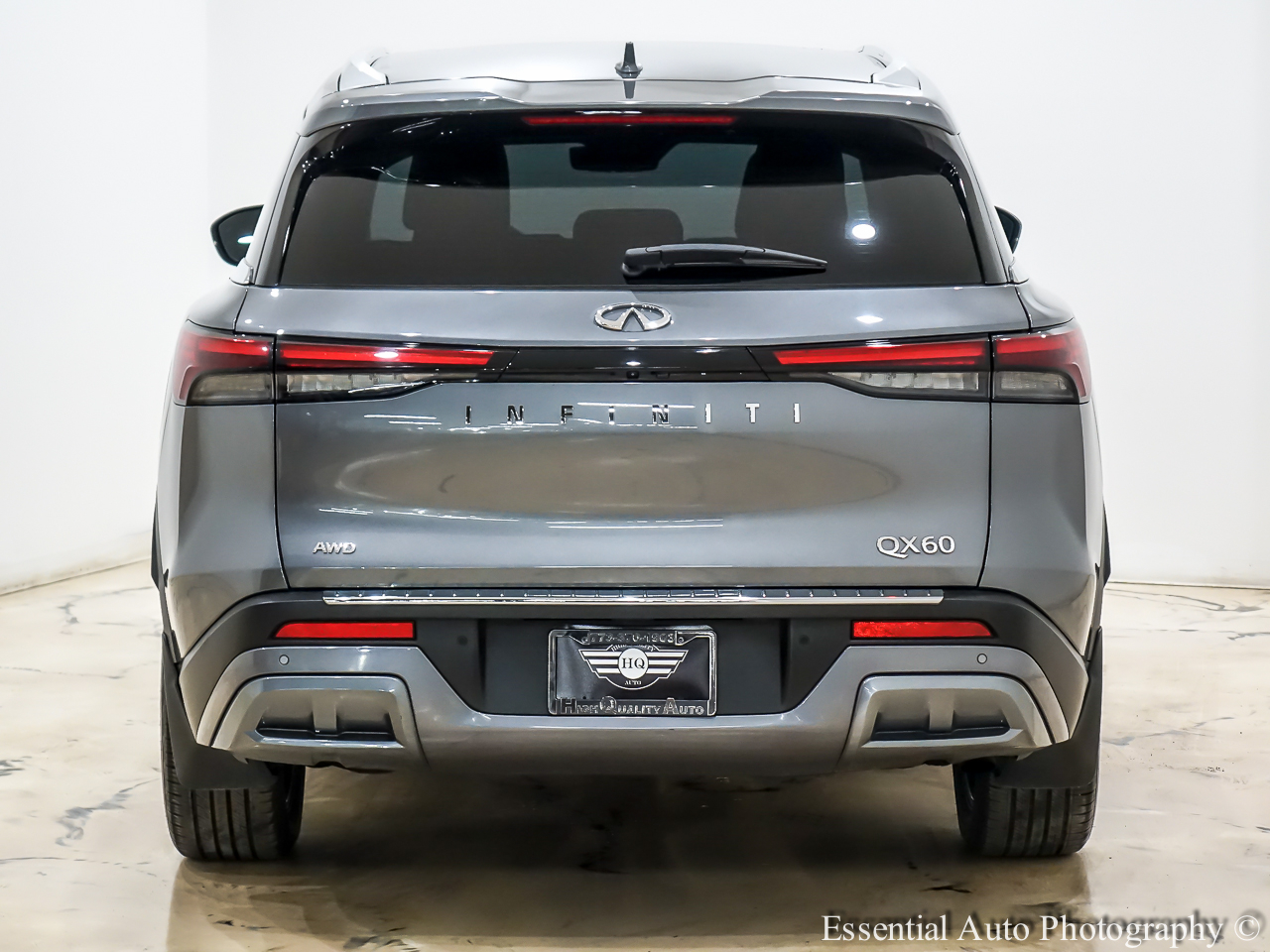 2022 Infiniti QX60 Luxe AWD photo 4