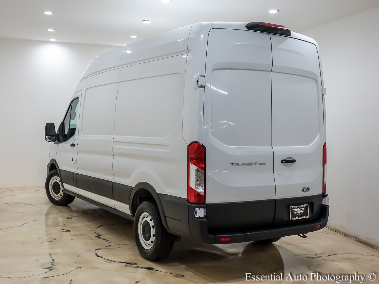 2021 Ford Transit photo 2