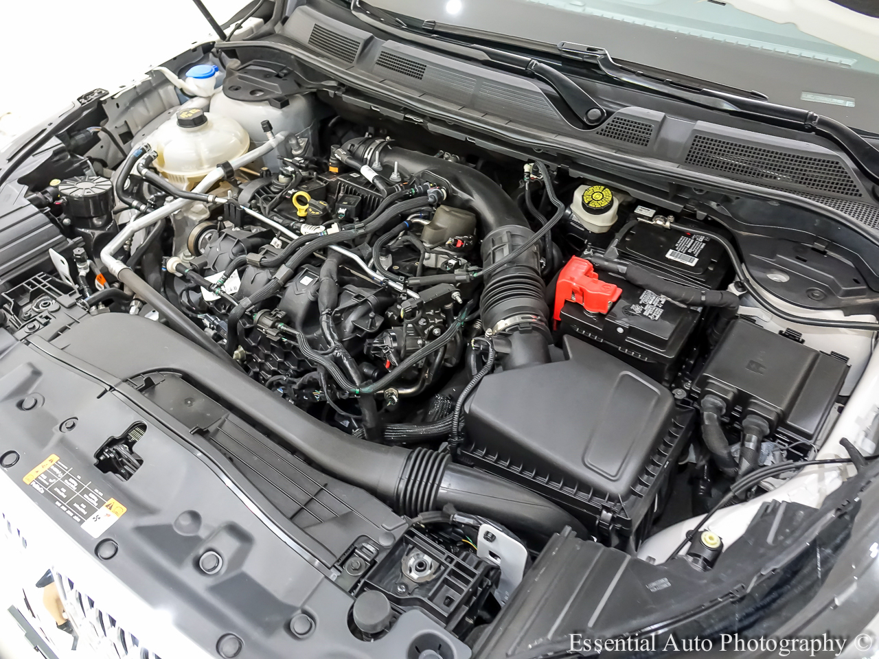 2022 Lincoln Corsair Standard photo 34