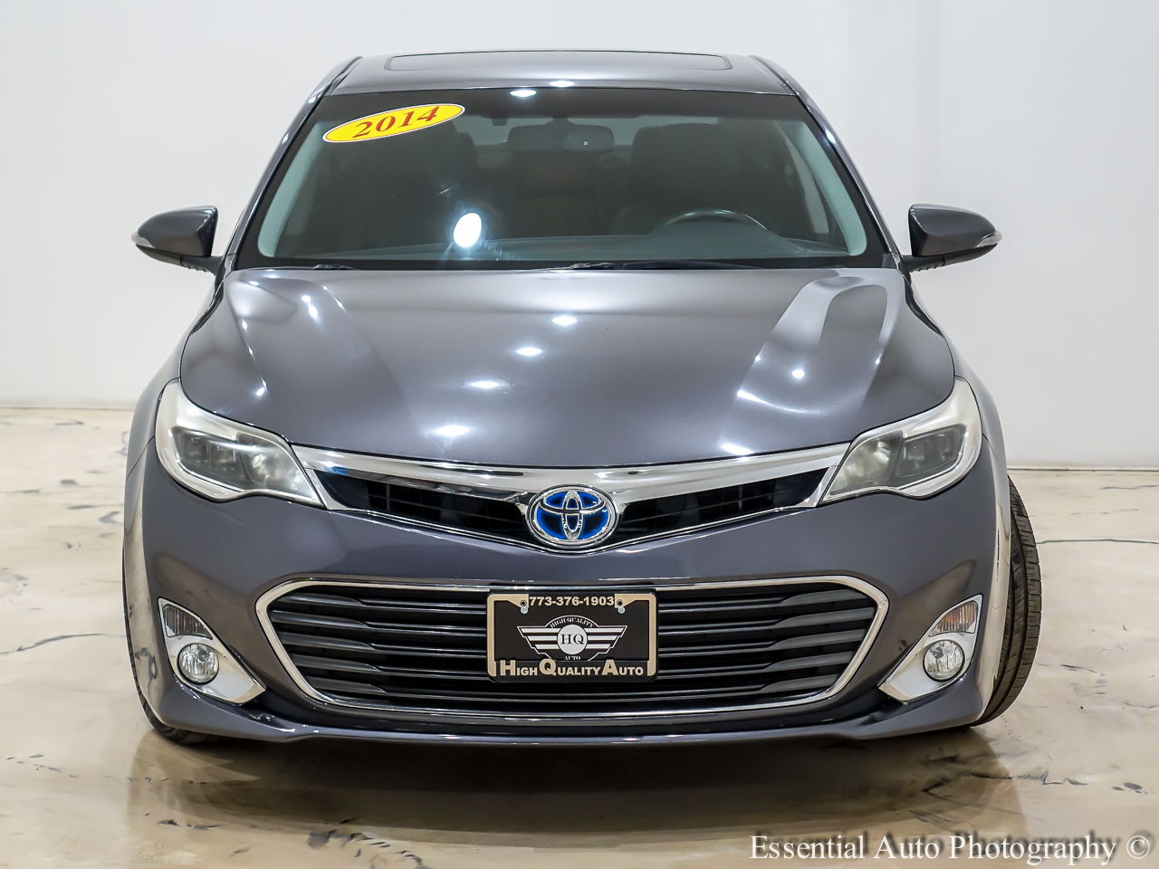 2014 Toyota Avalon Hybrid XLE Touring photo 4