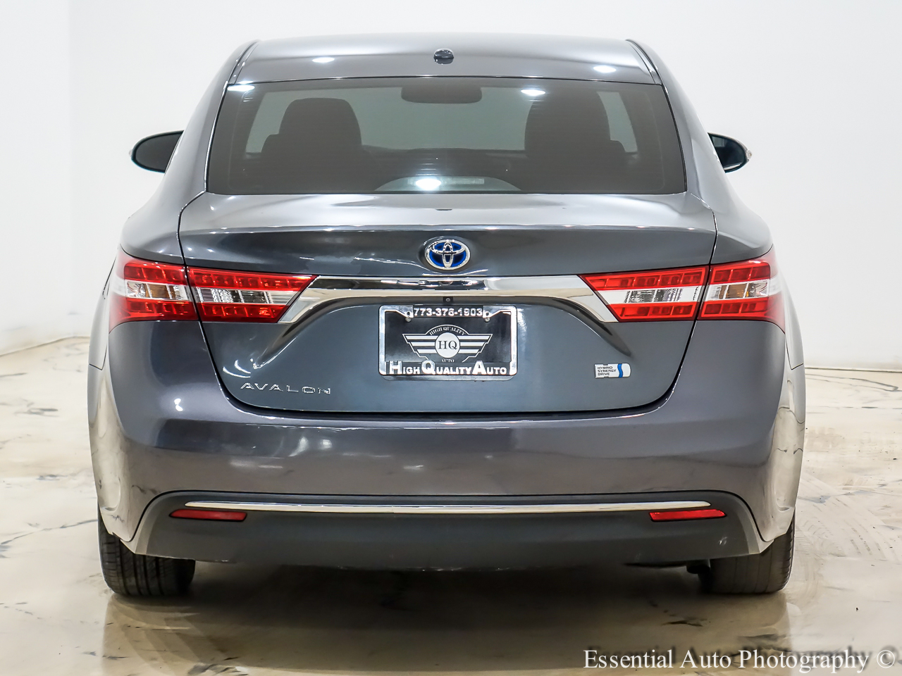 2014 Toyota Avalon Hybrid XLE Touring photo 6
