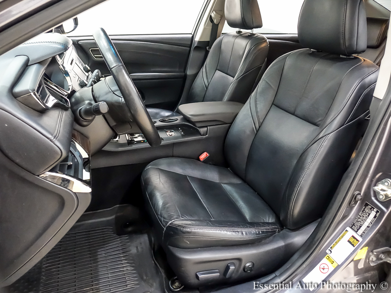2014 Toyota Avalon Hybrid XLE Touring photo 11
