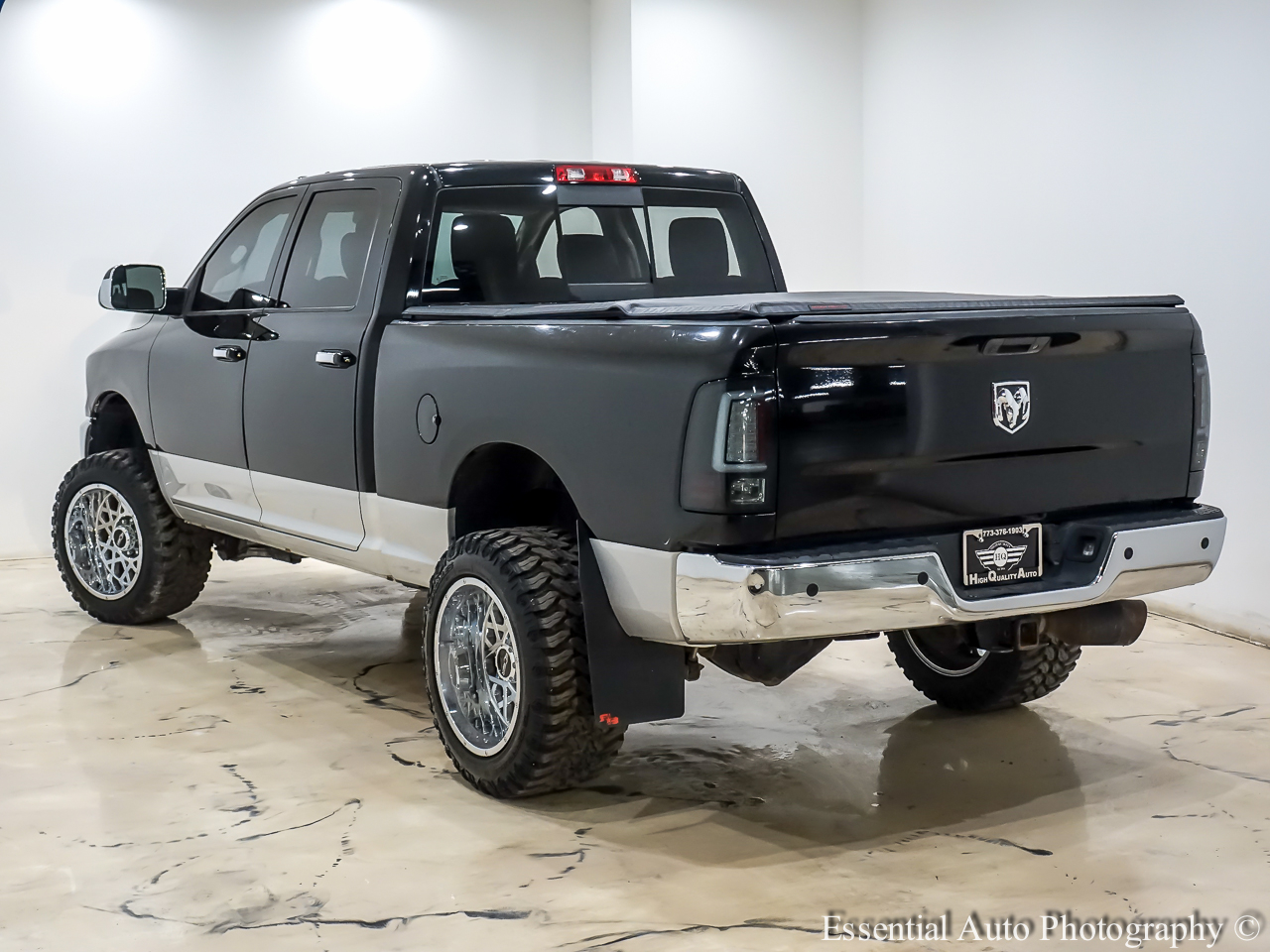 2014 Ram 3500 Laramie photo 10