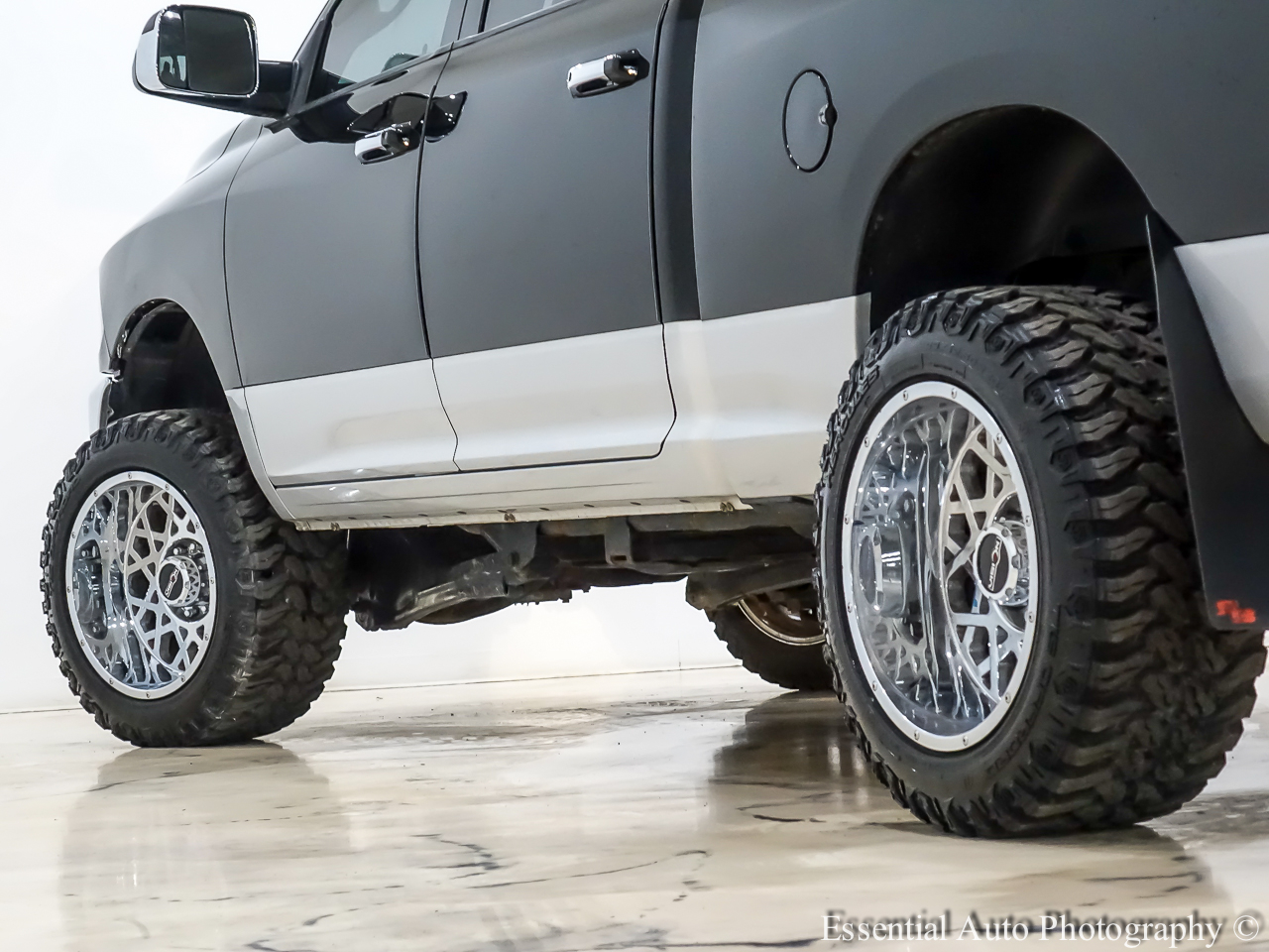2014 Ram 3500 Laramie photo 11