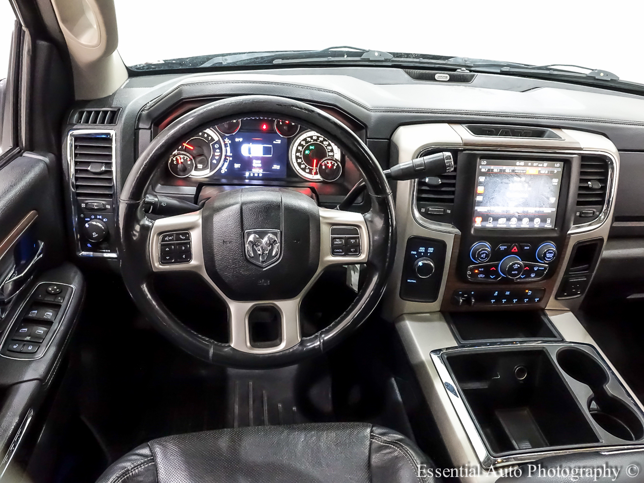 2014 Ram 3500 Laramie photo 19