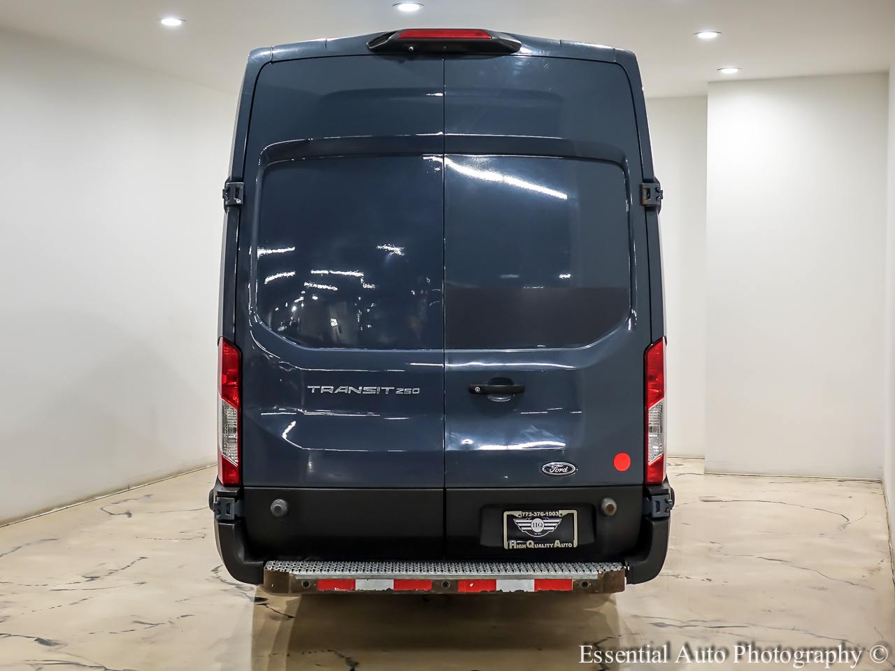 2019 Ford Transit Van photo 3