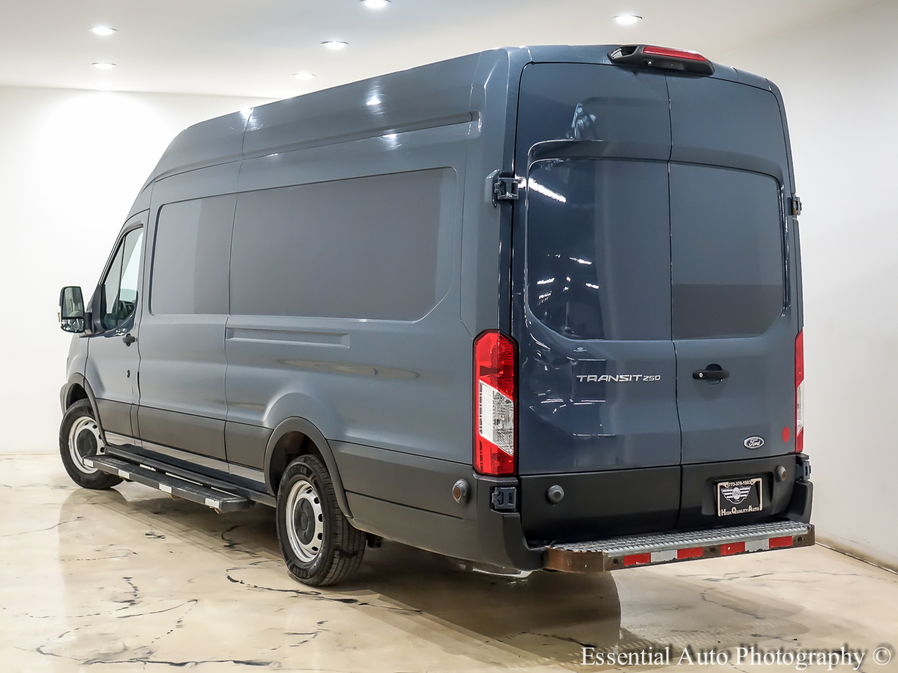 2019 Ford Transit Van photo 4