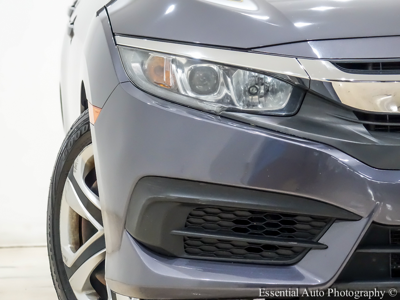 2018 Honda Civic LX photo 4