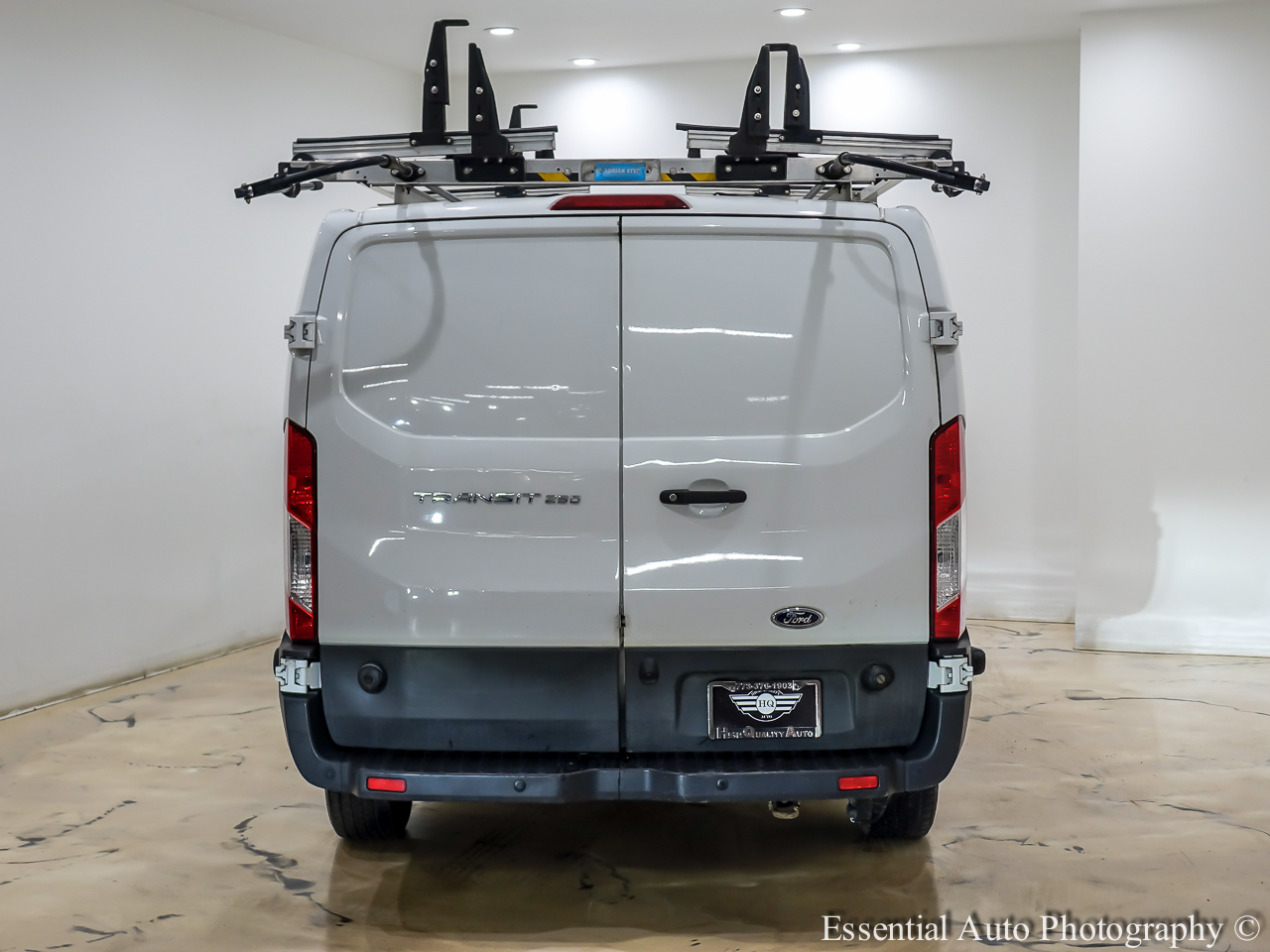 Ford Transit 250 Van Low Roof w/Sliding Pass. 148-in. WB 2019 Ford Transit 250 Van Low Roof w/Sliding Pass. 148-in. WB 2019