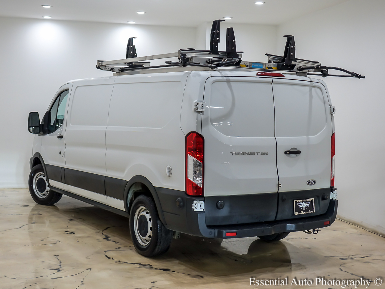 Ford Transit 250 Van Low Roof w/Sliding Pass. 148-in. WB 2019 Ford Transit 250 Van Low Roof w/Sliding Pass. 148-in. WB 2019