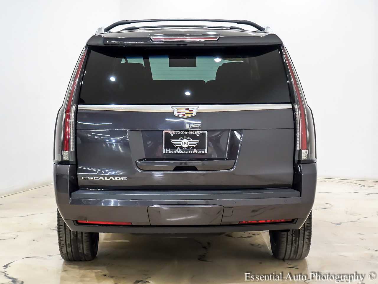 2015 Cadillac Escalade Premium photo 4