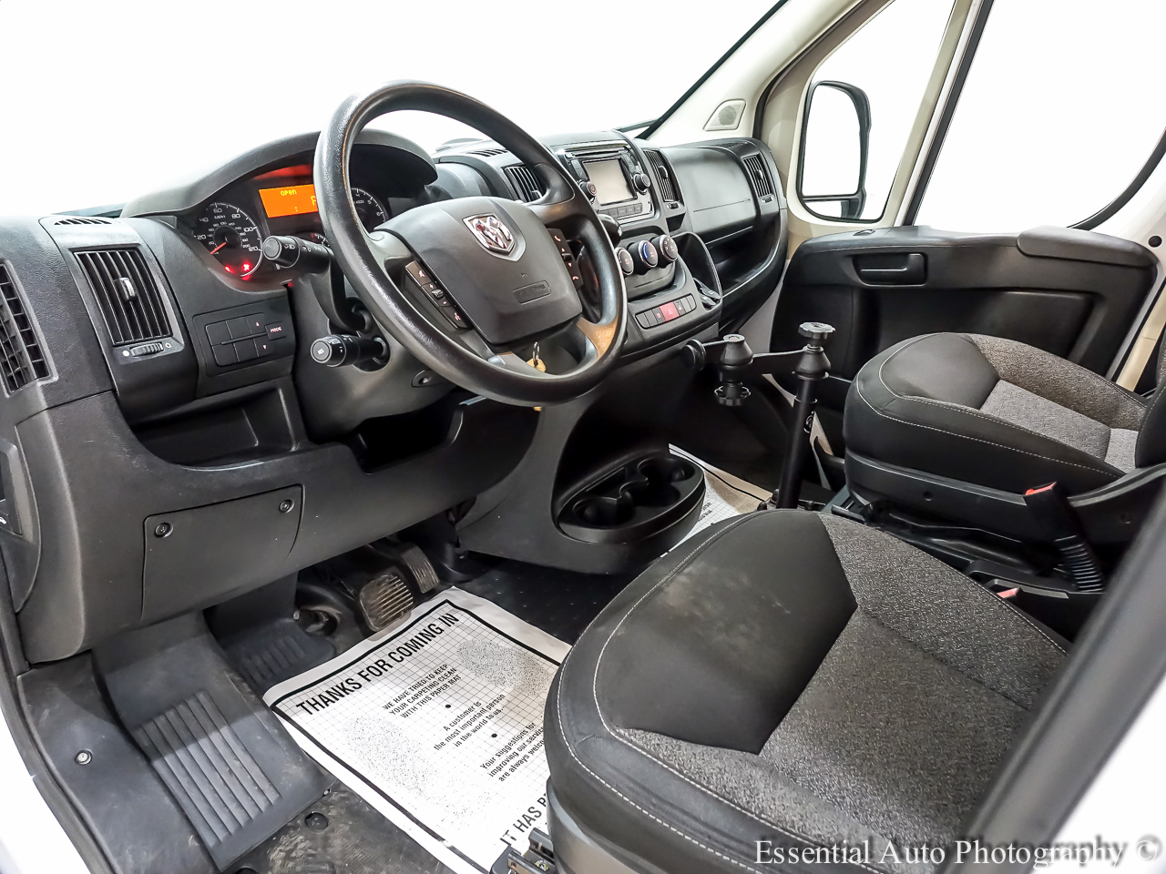 RAM Promaster 1500 Low Roof Tradesman 136-in. WB 2017 RAM Promaster 1500 Low Roof Tradesman 136-in. WB 2017