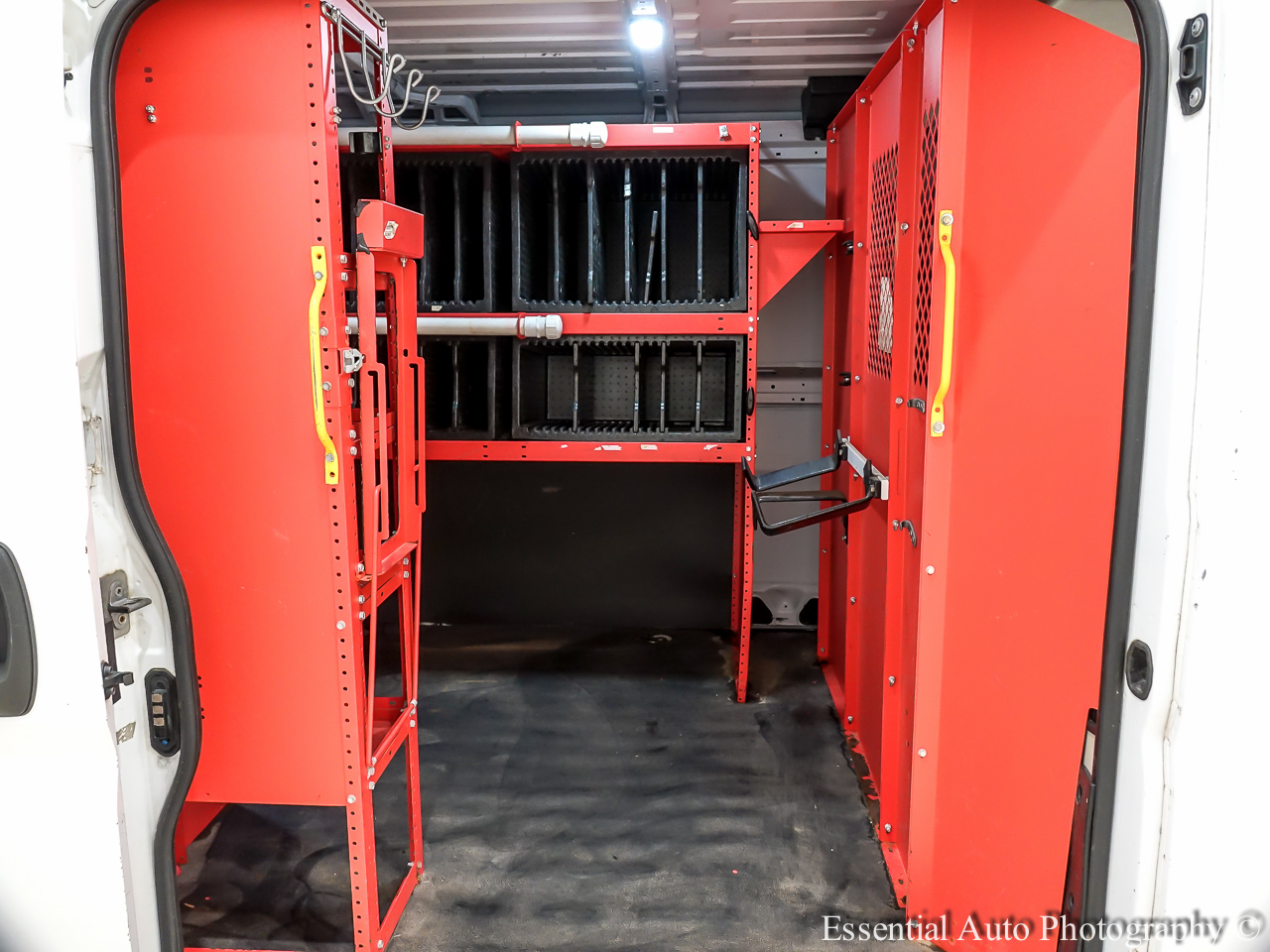RAM Promaster 1500 Low Roof Tradesman 136-in. WB 2017 RAM Promaster 1500 Low Roof Tradesman 136-in. WB 2017