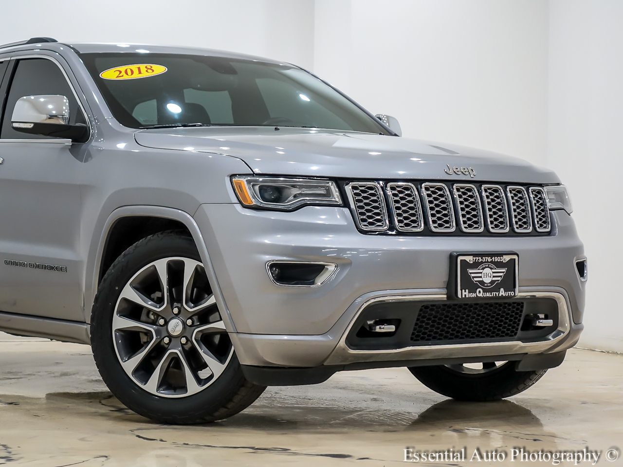 Jeep Grand Cherokee Overland 4WD 2018 Jeep Grand Cherokee Overland 4WD 2018