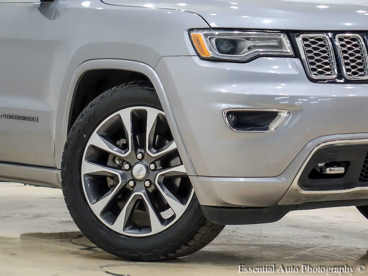 Jeep Grand Cherokee Overland 4WD 2018 Jeep Grand Cherokee Overland 4WD 2018