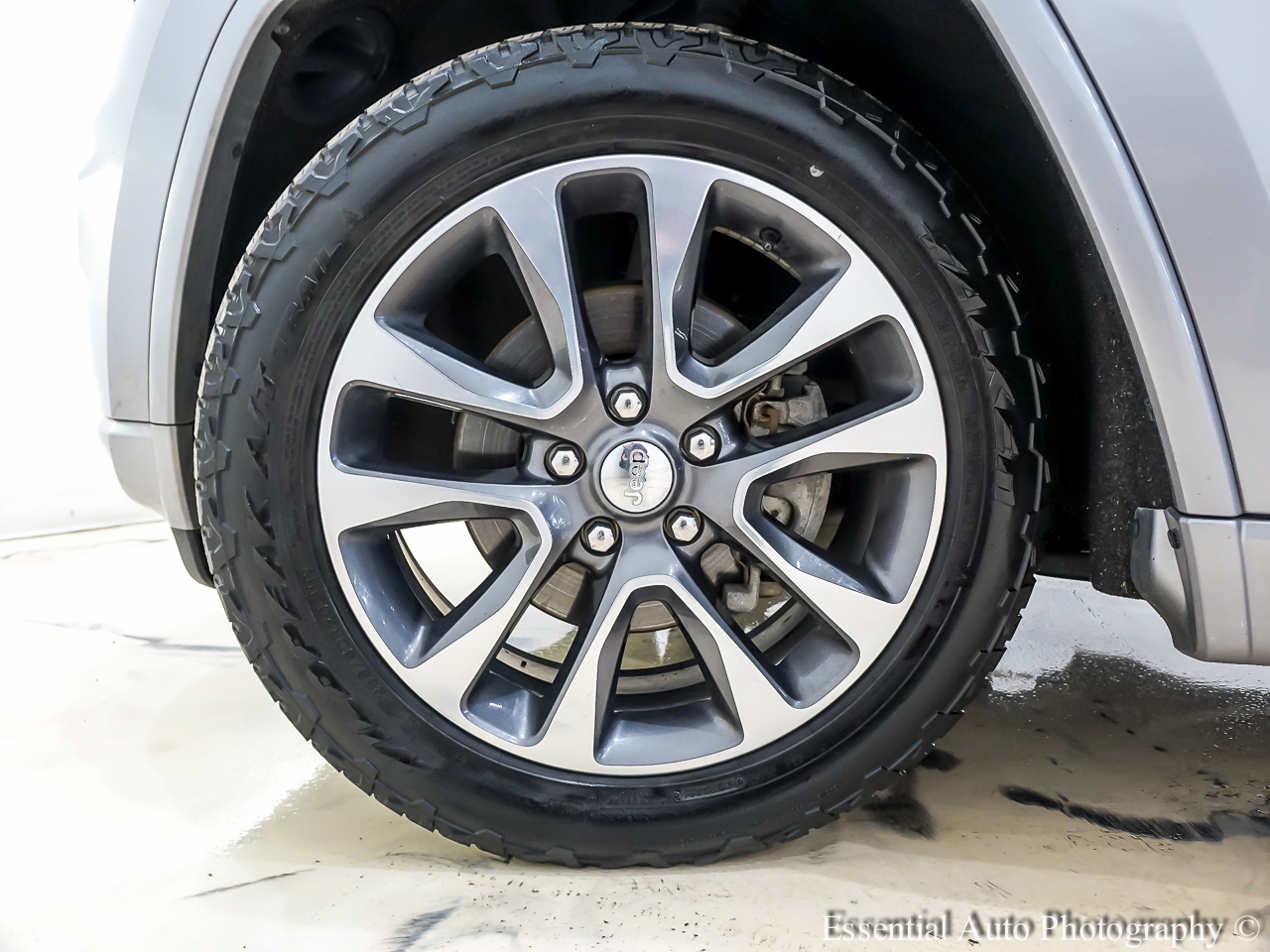 Jeep Grand Cherokee Overland 4WD 2018 Jeep Grand Cherokee Overland 4WD 2018