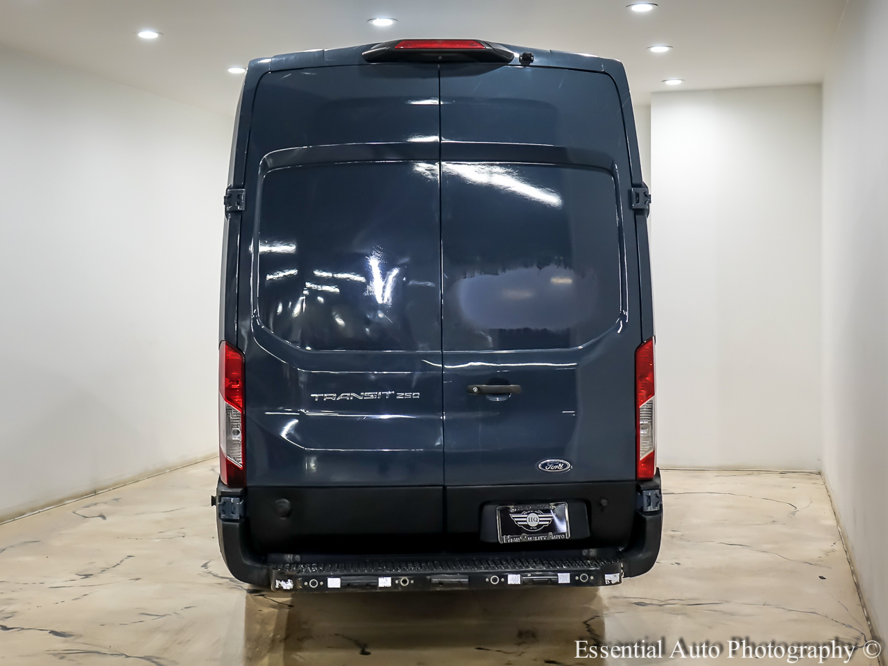 Ford Transit 250 Van High Roof w/Sliding Pass. 148-in. WB EL 2020