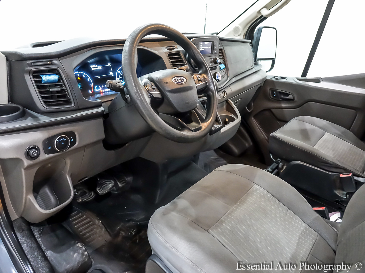 Ford Transit 250 Van High Roof w/Sliding Pass. 148-in. WB EL 2020