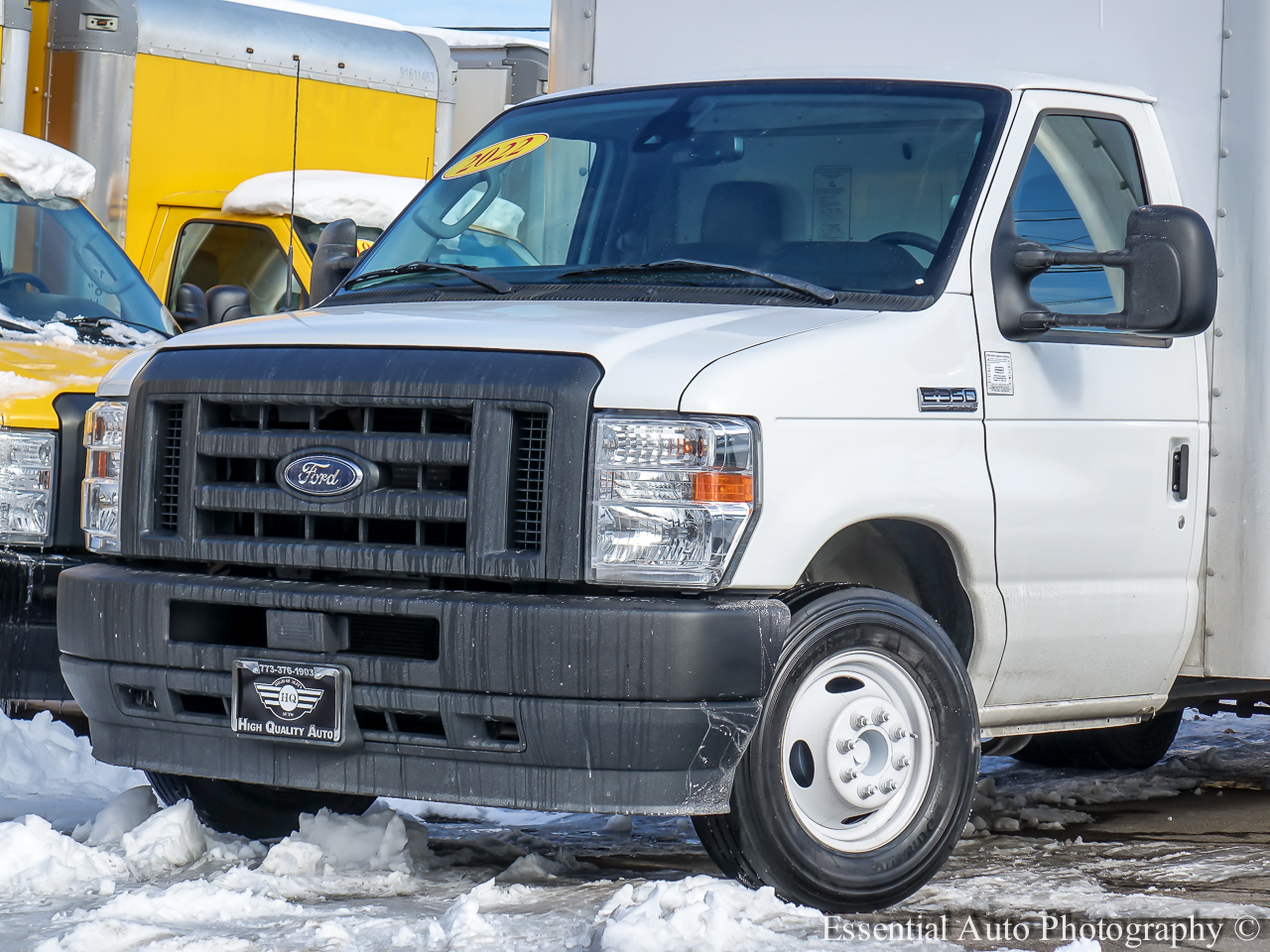 Ford Econoline E-350 Super Duty 2022