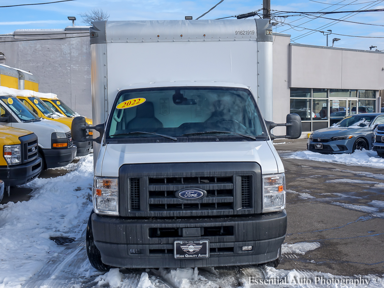 Ford Econoline E-350 Super Duty 2022