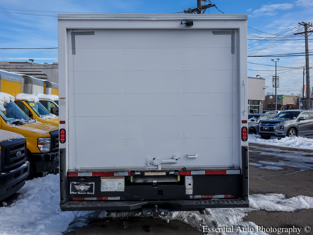 Ford Econoline E-350 Super Duty 2022