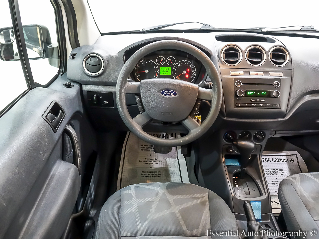 Ford Transit Connect XLT with Rear Door Glass 2013