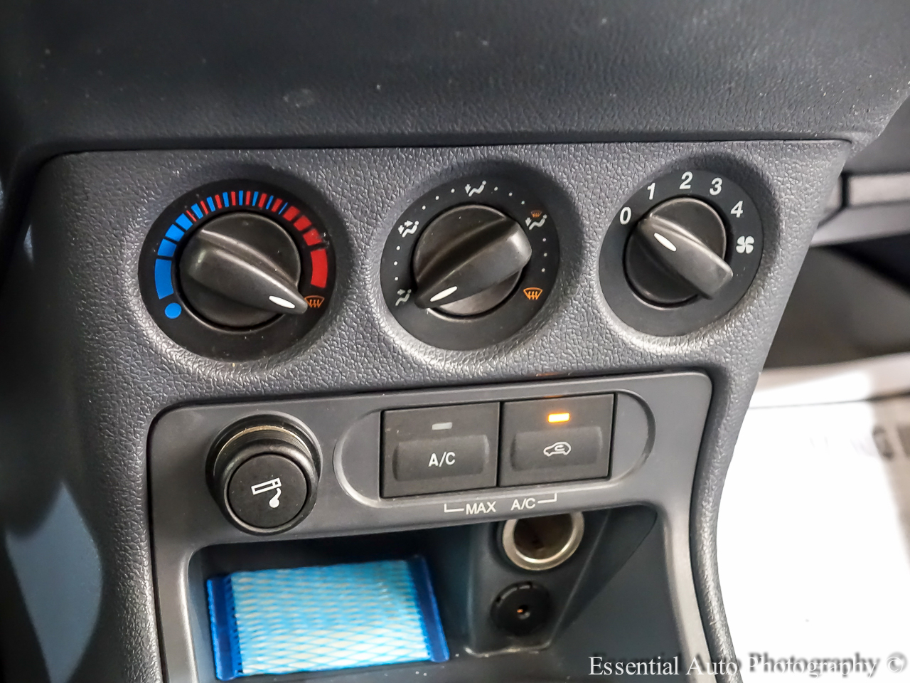 Ford Transit Connect XLT with Rear Door Glass 2013